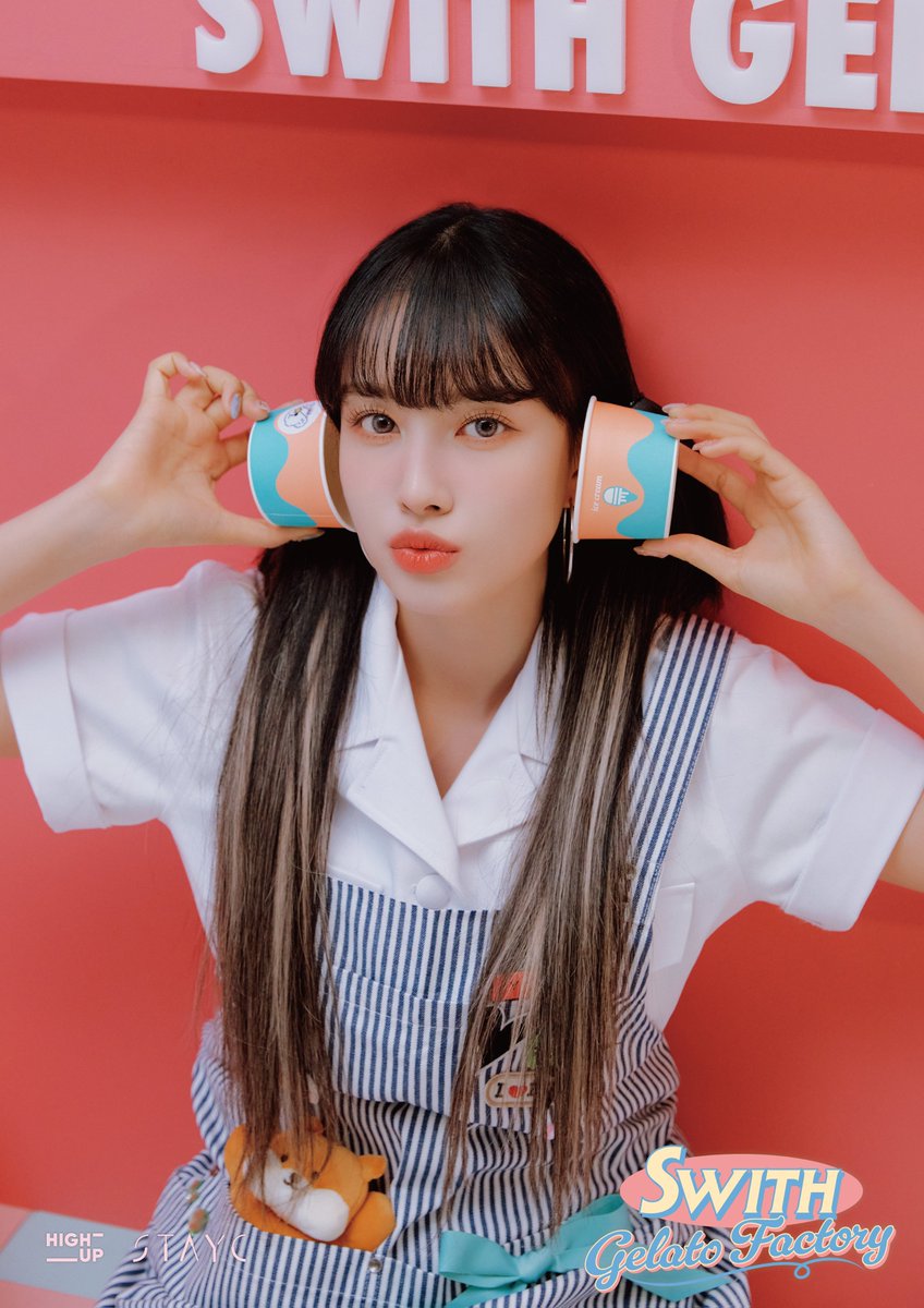 STAYC(스테이씨) tweet media