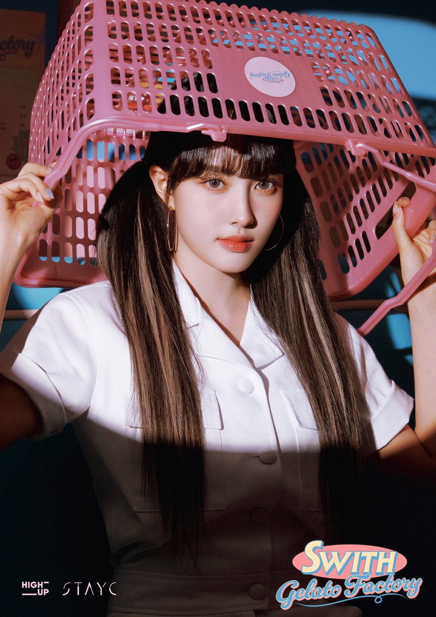 STAYC(스테이씨) tweet media