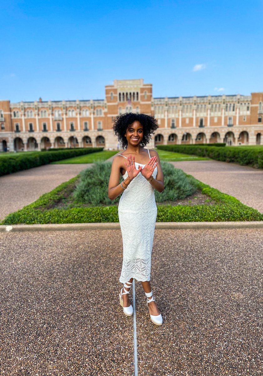 I’m so blessed to announce I’ll be pursuing my Master of Science in Bioscience and Health Policy at THE Rice University this fall!  WHOOT WHOOT! Go Owls! 💙🦉🤍
#blackexcellence #BlackwomeninSTEM #RiceUniversity  #philomath #RoadtoMedicine #MedTwitter #MSLoading