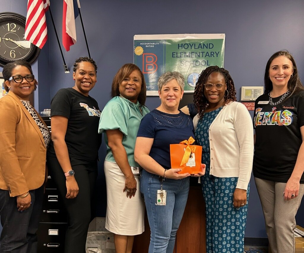 We celebrate Ms.Abril who helps other teachers grow in Amplify reading. Learning Together!  Lifting each other!