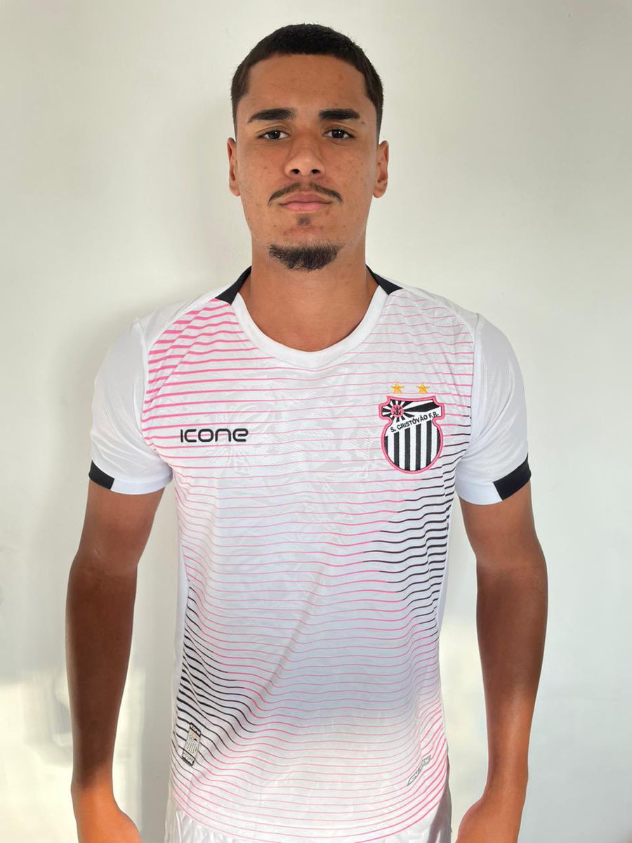 daredleyjr's tweet photo. Novo ciclo! Nova oportunidade que Deus me proporcionou. Que essa temporada seja vitoriosa e que possamos concluir nossos objetivos. Grato a Deus pelas oportunidades, feliz e motivado para defender o São Cristovao. 🙏🏼

Deus é bom e o diabo é vacilao.

Fé em Deus e nas Crianças. 🙏🏼 https://t.co/Up1lcHyOHp