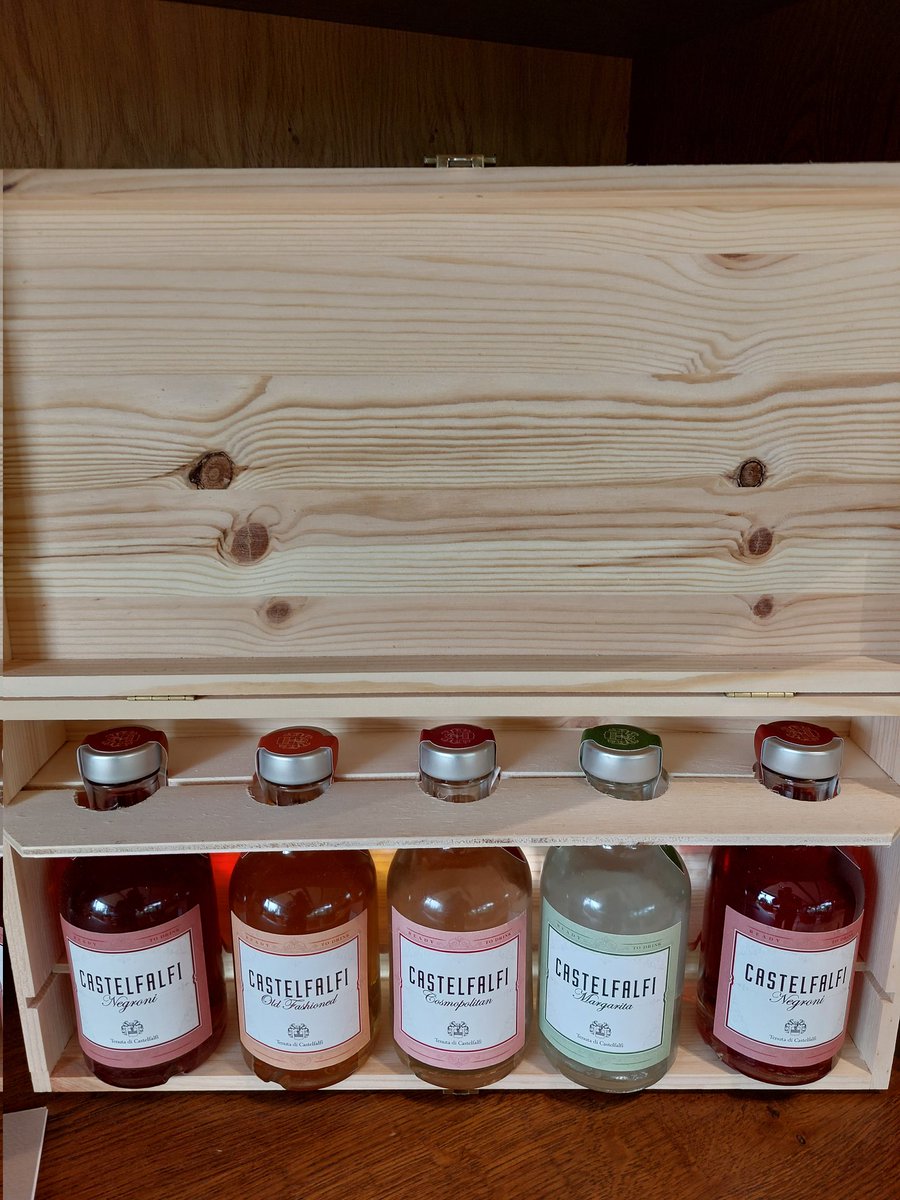 boni_golf's tweet photo. #beyondgolf From #oliveoil to #spirits & #Honey there are a lot of #homemade products to be tasted at #geocertified #Castelfalfi #Golf #Resort 🇮🇹 @sustainablegolf @Ecology1BIGGA @dcq_italia @VisitTuscanyITA #Sustainability #sustainablegolf #tuscany #ilovetuscany # https://t.co/DxJamKv3Oo