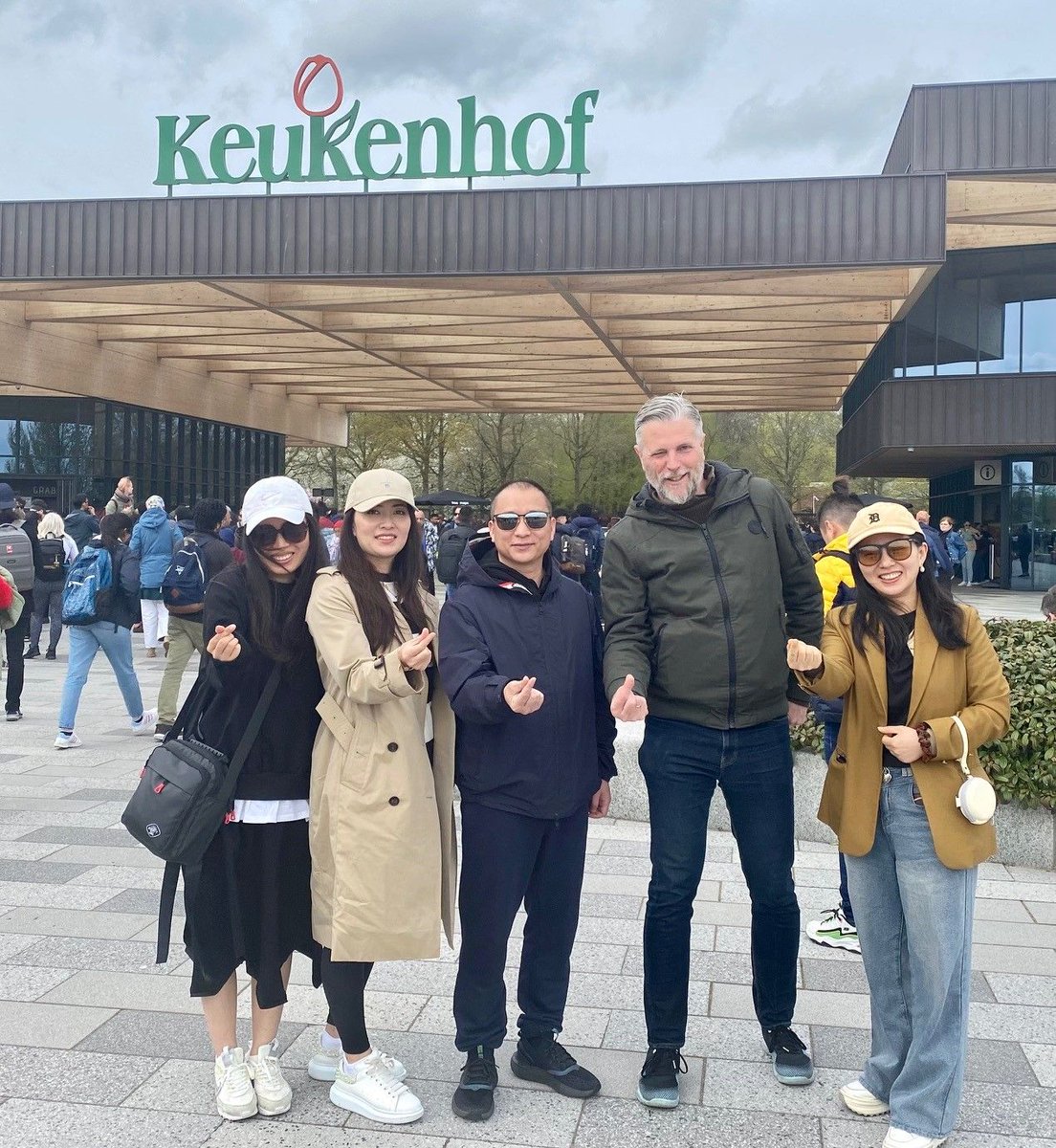 ATBAutomation's tweet photo. After a cooperation of almost 5 years already, we had the pleasure to meet Mr Zhou and his team from Wanshsin at our office and enjoyed the Dutch culture at the Keukenhof.

New developments in planetary gears and harmonic reducers are coming up! Check https://t.co/8TiGmccApI https://t.co/Hd5bxec9Ou