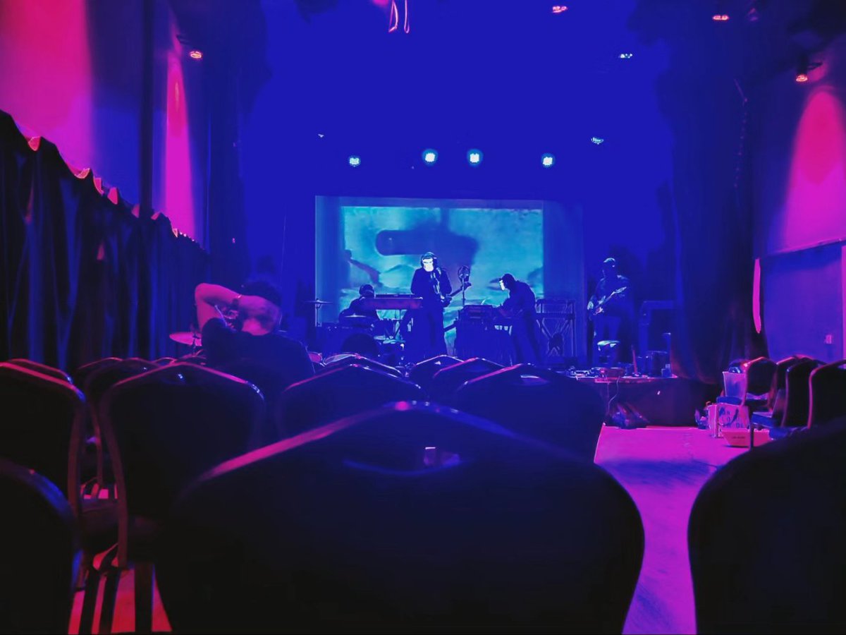 King Kong Company tweet media