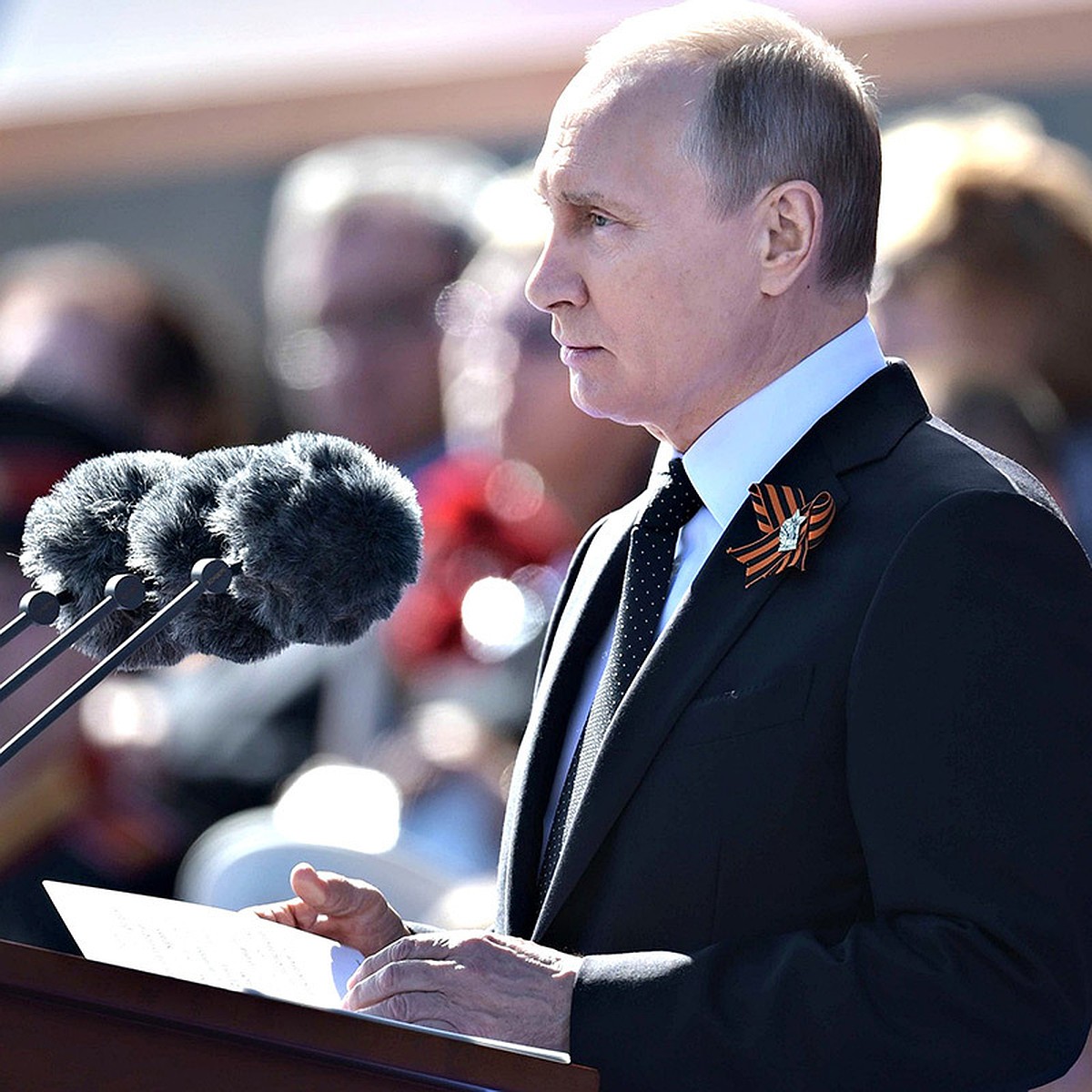 President #Putin: Our moral duty today is to reverently safekeep traditions of friendship & mutual help inherited from our fathers & grandfathers, to prevent distortion of historical truth about the #GreatPatrioticWar along with the justification of Nazis & ideological successors