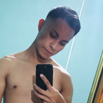 el481933's tweet photo. #NuevaFotoDePerfil https://t.co/TaAxKIm674