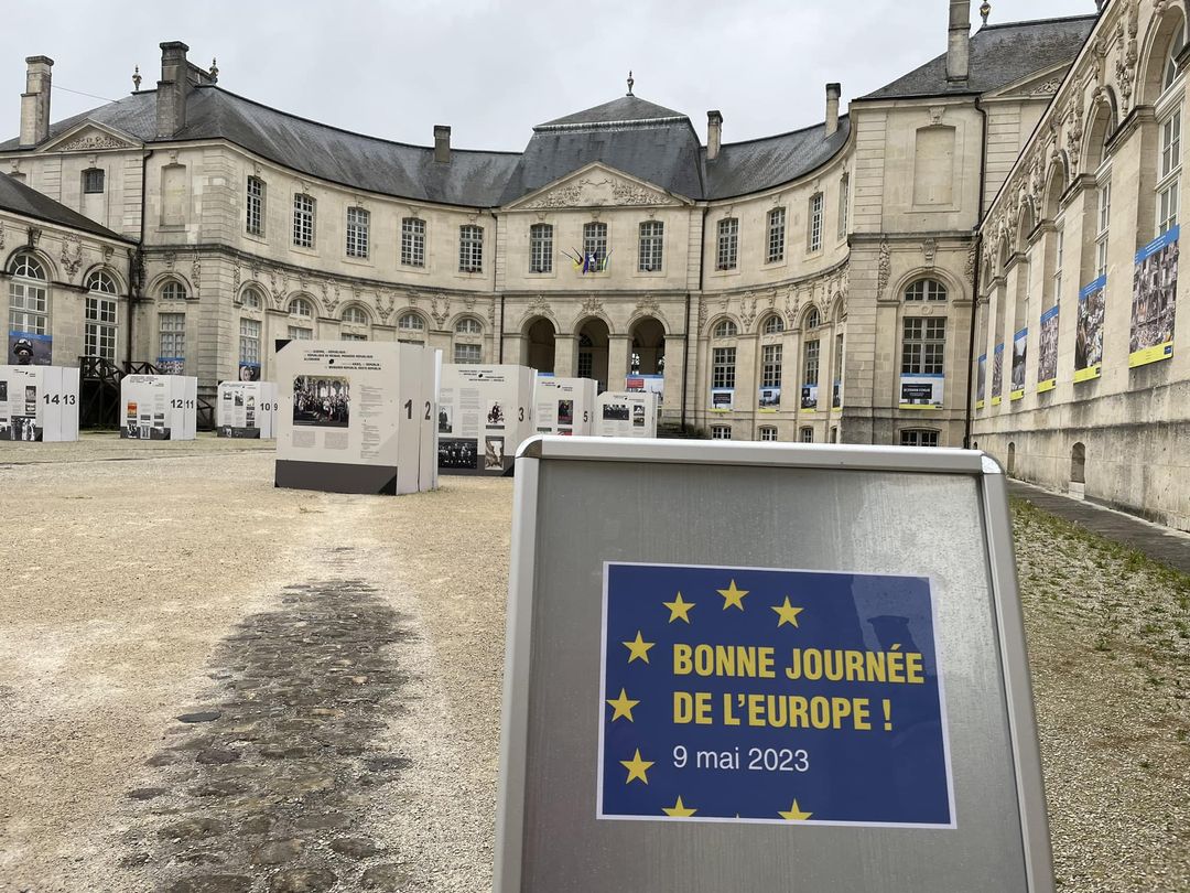 Bonne Journée de l’Europe ! 🇪🇺

Le Centre Mondial de la Paix est partenaire de l’association Tu Was fur Europa qui depuis 2021 propose à chacun de souhaiter une bonne journée de l’Europe.

#9mai #journéedeleurope 

Vous pouvez aussi participer  : 9-mai.eu/fr/accueil/