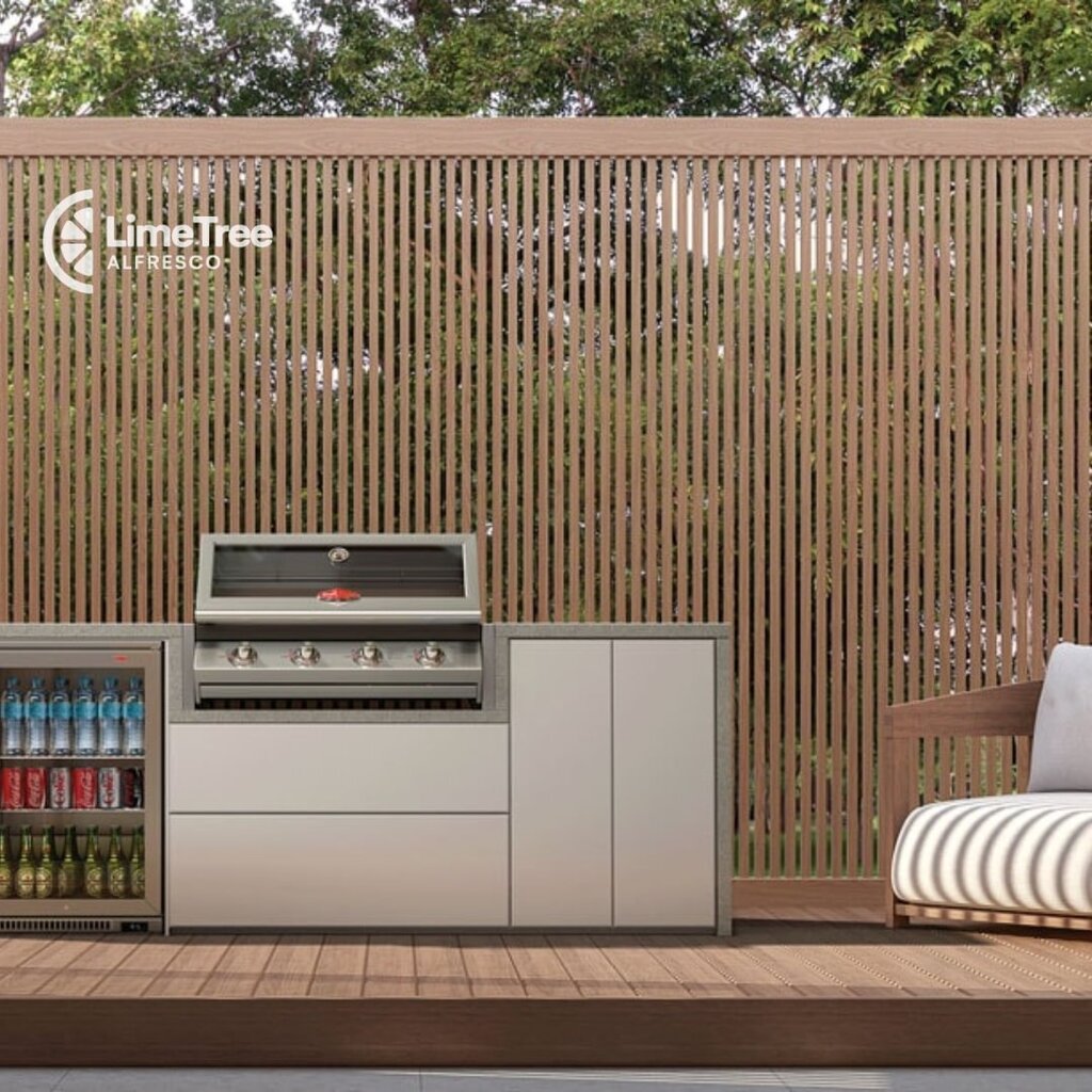 At #LimeTreeAlfresco, we believe that outdoor living should be both stylish and affordable. That's why we take pride in offering a comprehensive range of outdoor cabinetry styles to suit any budget and taste. Whether you're looking for a sleek and modern… instagr.am/p/CsA0q7Ot4J9/
