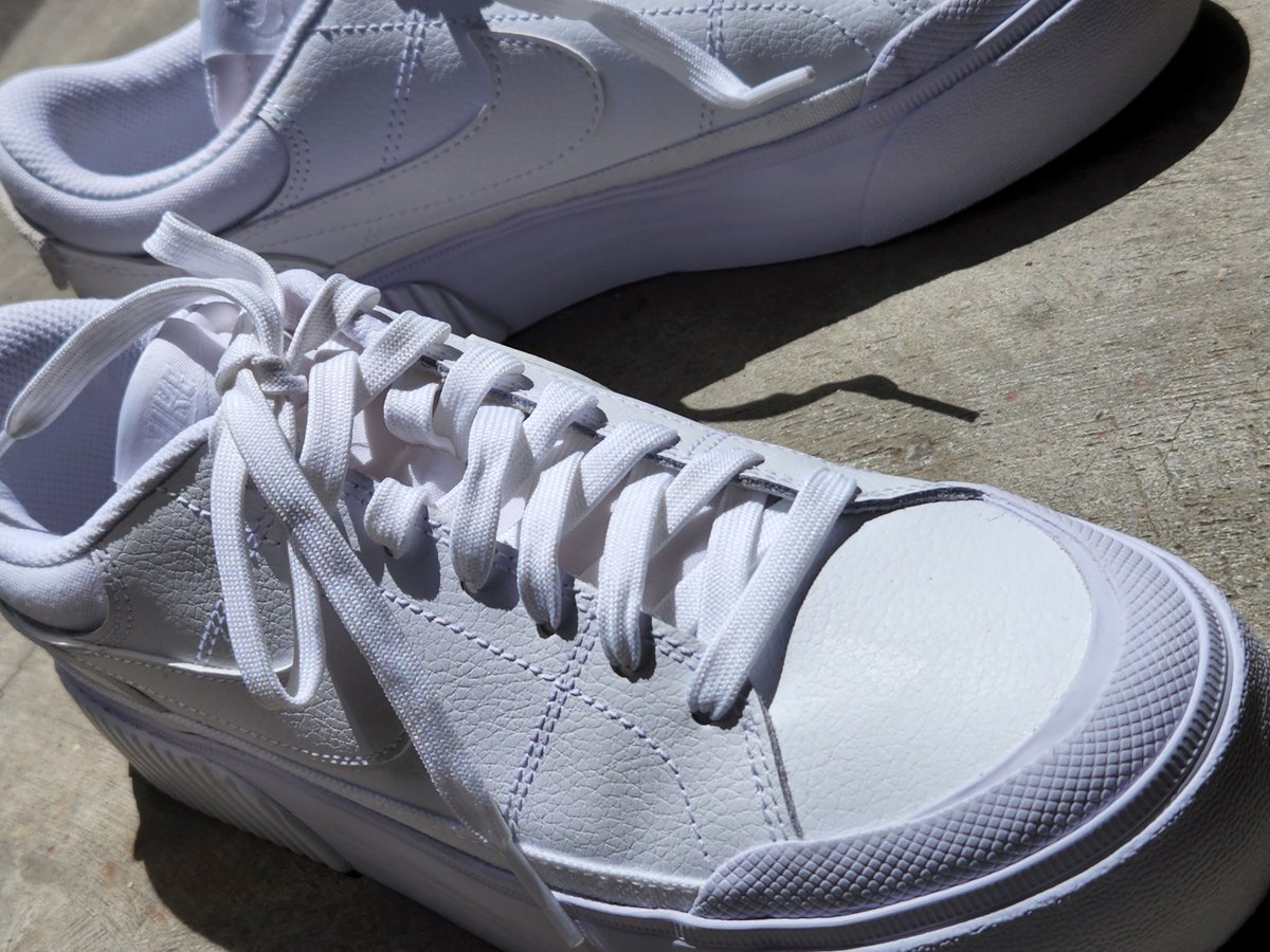 arielle_geybiii's tweet image. Selling this authetic Womens Nike Court Legacy lift.. 
 (see thread for details) 

#sellingph #forsaleph