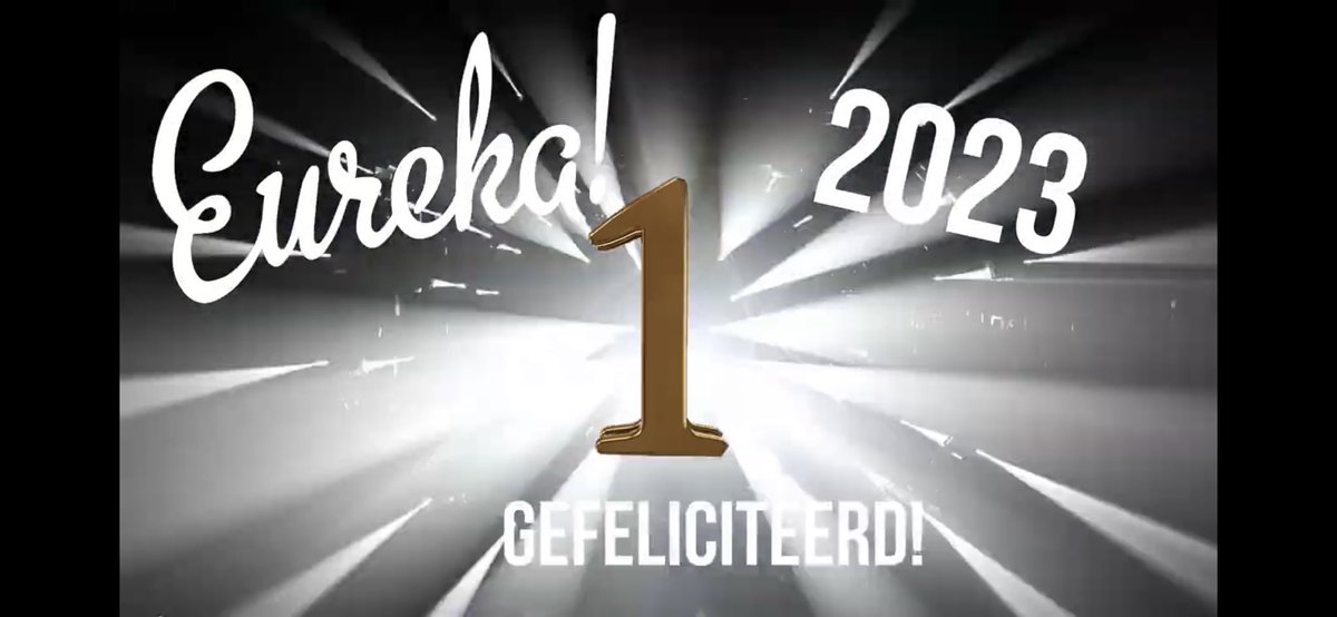 NA EEN FANTASTISCH EUREKA DORPSQUIZ WEEKEND OP ONS RADIOSTATION, NU BEZIG MET DE VORMGEVING VOOR DE UITSLAG OP 13 MEI!!
Jep we zijn nog wel even bezig met het inspreken en het samen stellen van de futuristische beelden voor de uitslag!
