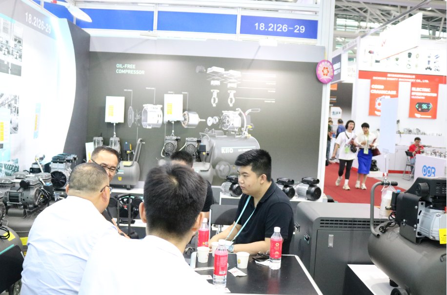 AirKito's tweet image. Glad to meet you all at Canton Fair,friends haven&apos;t seen in three years.

For the friends who couldn&apos;t make it to the scene,welcome to visit our new website below.
chinakito.com

#aircompressor #oilfreeaircompressor #directdrivenaircompressor #beltaircompressor