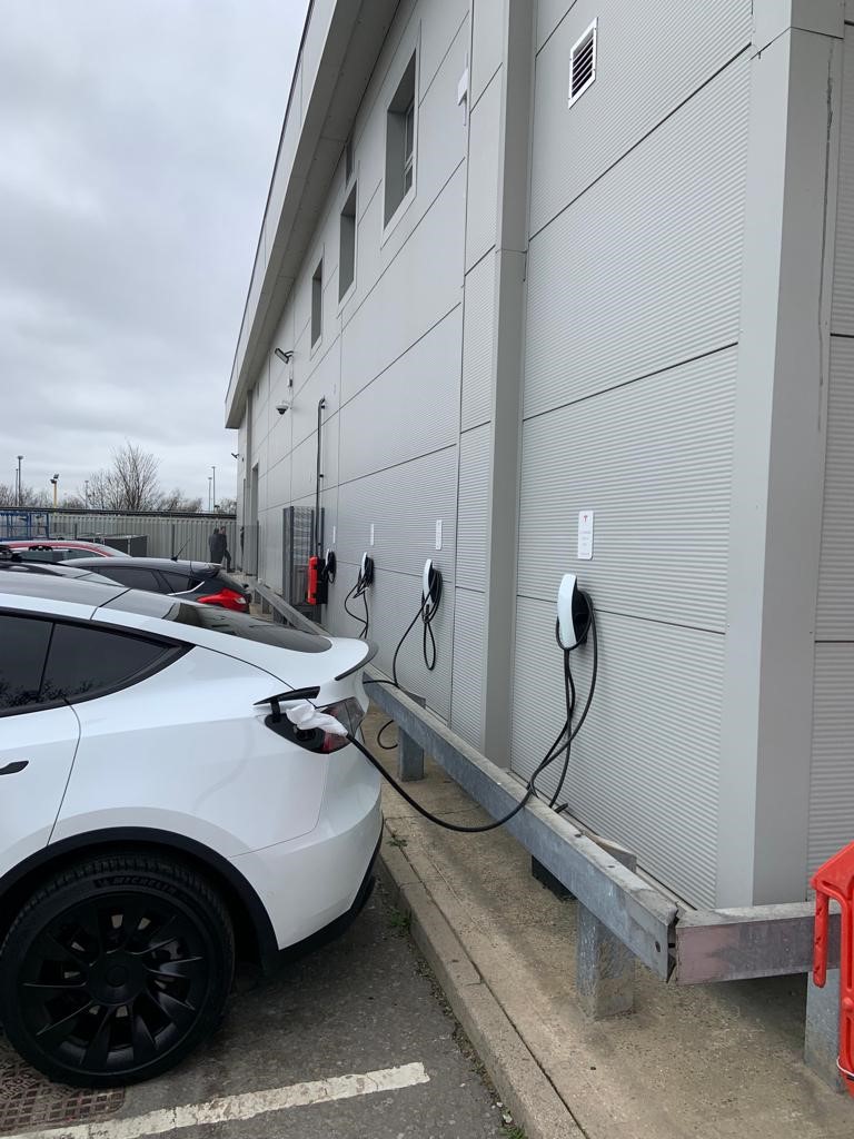 Bank of EV chargers installed as part of a M&E fit out for one of our commercial clients.

#electricvehiclechargers
#EV
#electricalinstallation
#niceic
#comercialprojects
#sentaurservices
#electricaltesting
#24hrhelpdesk
#renewables
#greenapplications