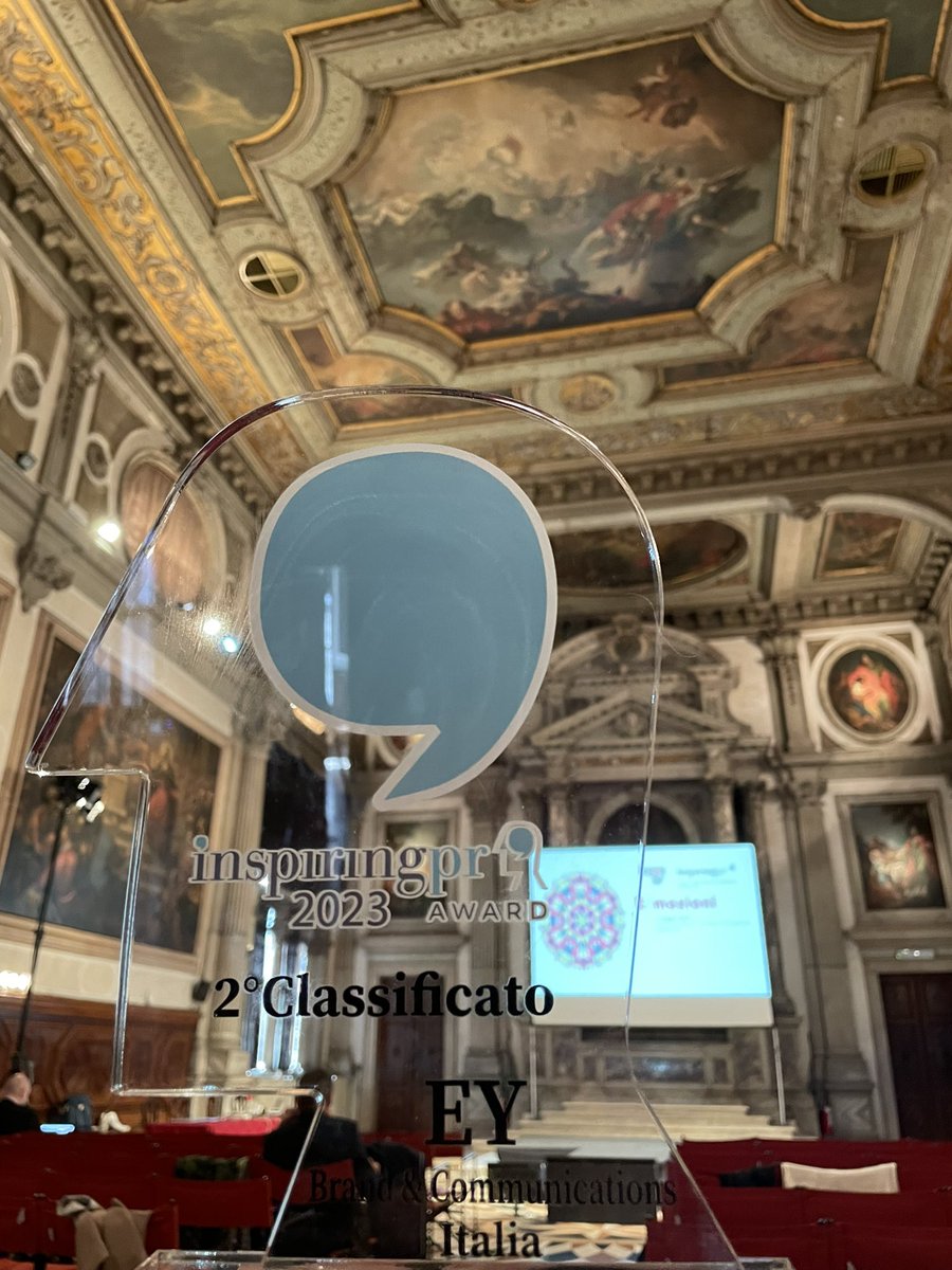 vanoni_ale's tweet photo. Il progetto di comunicazione per @EY_Italy #wavespace Milano è la seconda migliore campagna di relazioni pubbliche dell’anno per @Ferpi_RP! 
Grazie @Filippo_Nani e @FerpiTriveneto per la splendida organizzazione di questo @Inspiring_PR! https://t.co/6FznwQKX1c