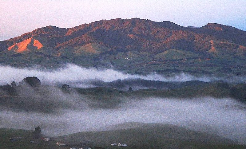 Enjoy a free Conservation Ed &amp; Wellbeing PLD day on Sanctuary Mountain/Maungatautari, Mei 26. Get practical resources to teach gr8 conservation lessons. Max 25, book: sanctuarymountain.co.nz/teacher-profes… <a href="/lisahaydenz/">Lisa Hayde</a> <a href="/glen08/">Glen</a> <a href="/ijakk2/">Kat - #FlickThePricksIn26</a> <a href="/steve_trotter/">steve trotter</a> <a href="/NZScienceLearn/">Science Learning Hub</a> <a href="/nfoote83/">Nicola Foote</a> @tintinskywalker