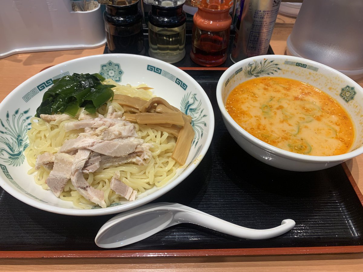 rchos5525's tweet photo. 日高屋のつけ麺不味いね�� https://t.co/dVvQUBny4e