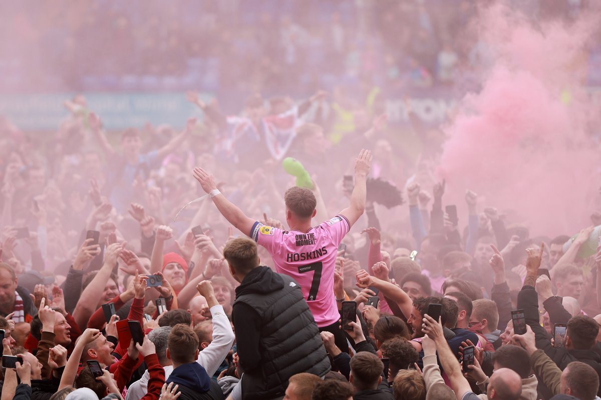 ntfc's tweet image. #ProudToBe | #Together | #ShoeArmy 👞