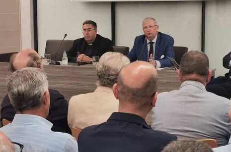 Estas jornadas están organizadas, un años más, por el Consejo de Hermandades de Sevilla.

Puedes encontrar toda la información detallada aquí ▶️ hermandades-de-sevilla.org/noticias/2032-…

#SacramentalesSevilla23