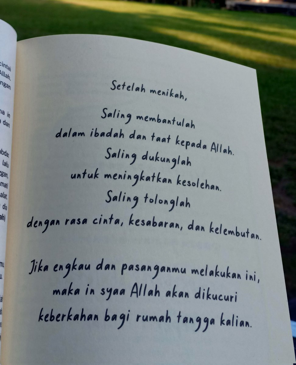arifrahmanlubis's tweet photo. Kelak, hal yang membuatmu bahagia adalah bertambah sholehnya suamimu / semakin sholehahnya istrimu... https://t.co/iaHQreUrBP