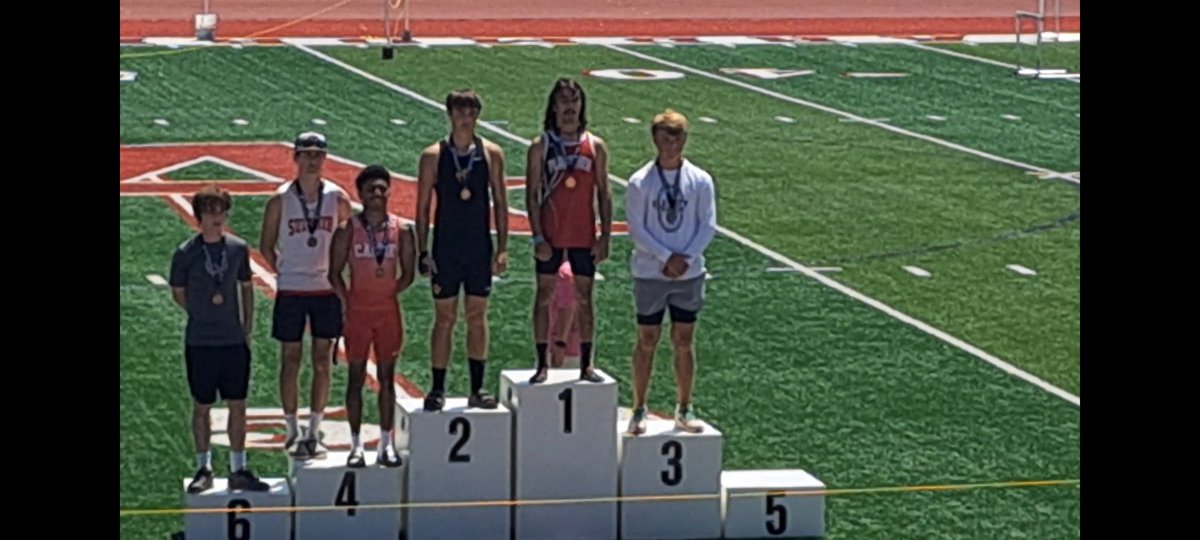 <a href="/EliVinson6/">Eli Vinson</a> has been on the 4A state championship podium 2 years in a row and only a sophomore! <a href="/BrandonJacks73/">Brandon Jacks</a> <a href="/MadillRecord/">Madill Record</a> @MadillWildcat