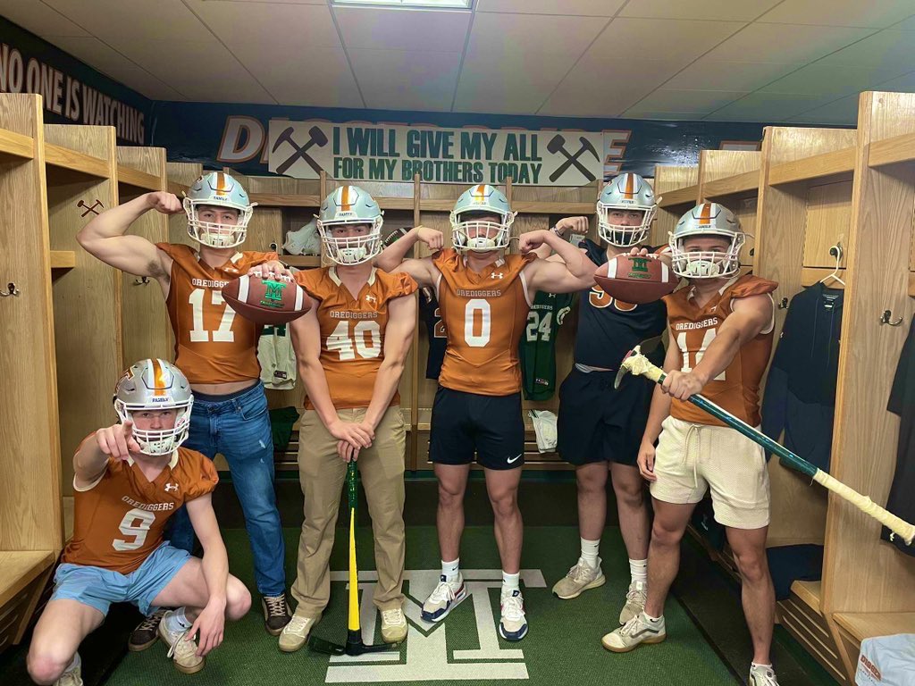 Grant0Nei11's tweet photo. Thanks @MonTechFootball for the junior day. https://t.co/jQpHD9zsM5