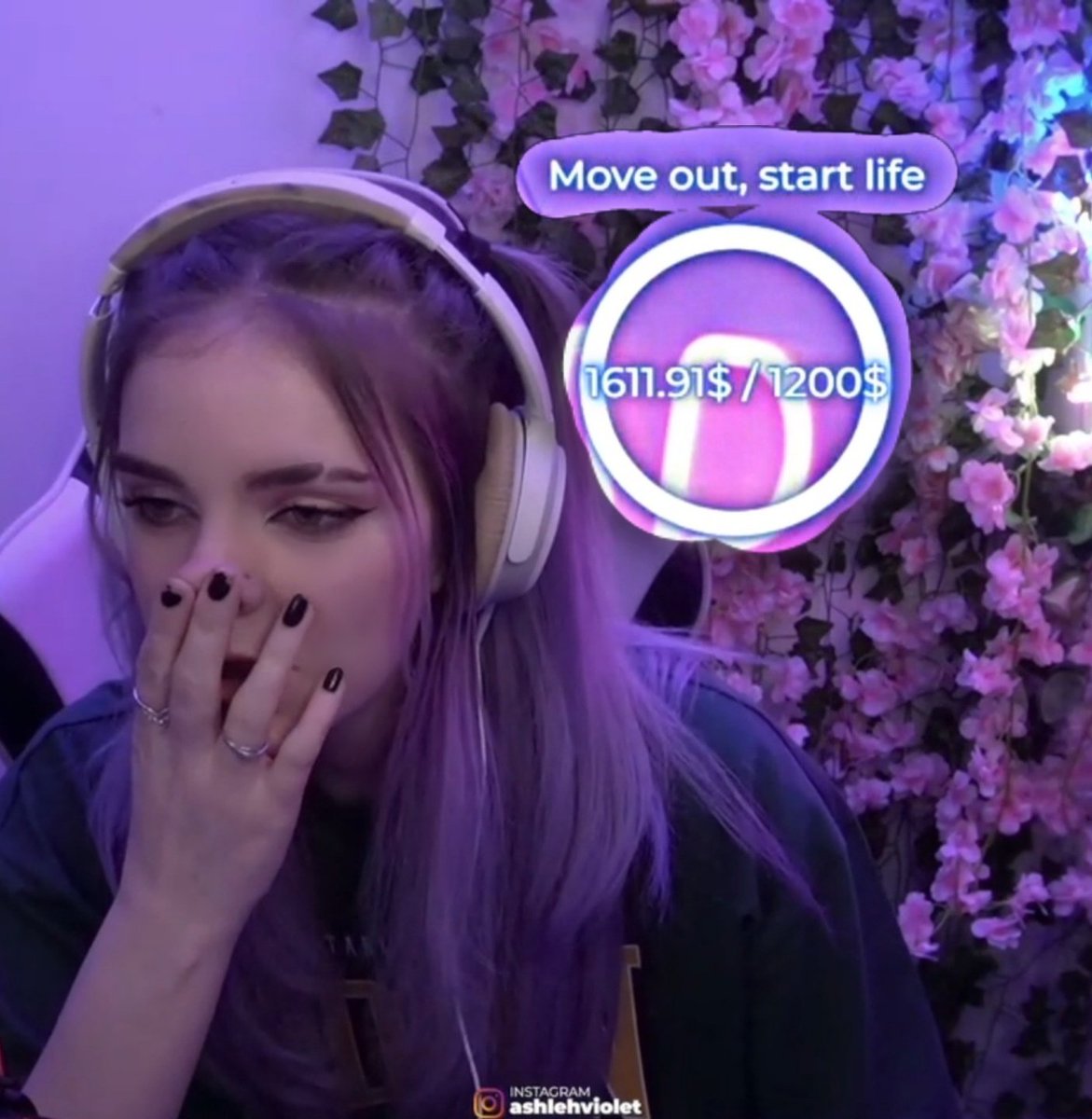 How the stream started.. &amp; how it ended.
I genuinely want to thank you all from the bottom of my heart. I cannot express into words how grateful I am, my community went above and beyond tonight. 💜

On to new beginnings 😭