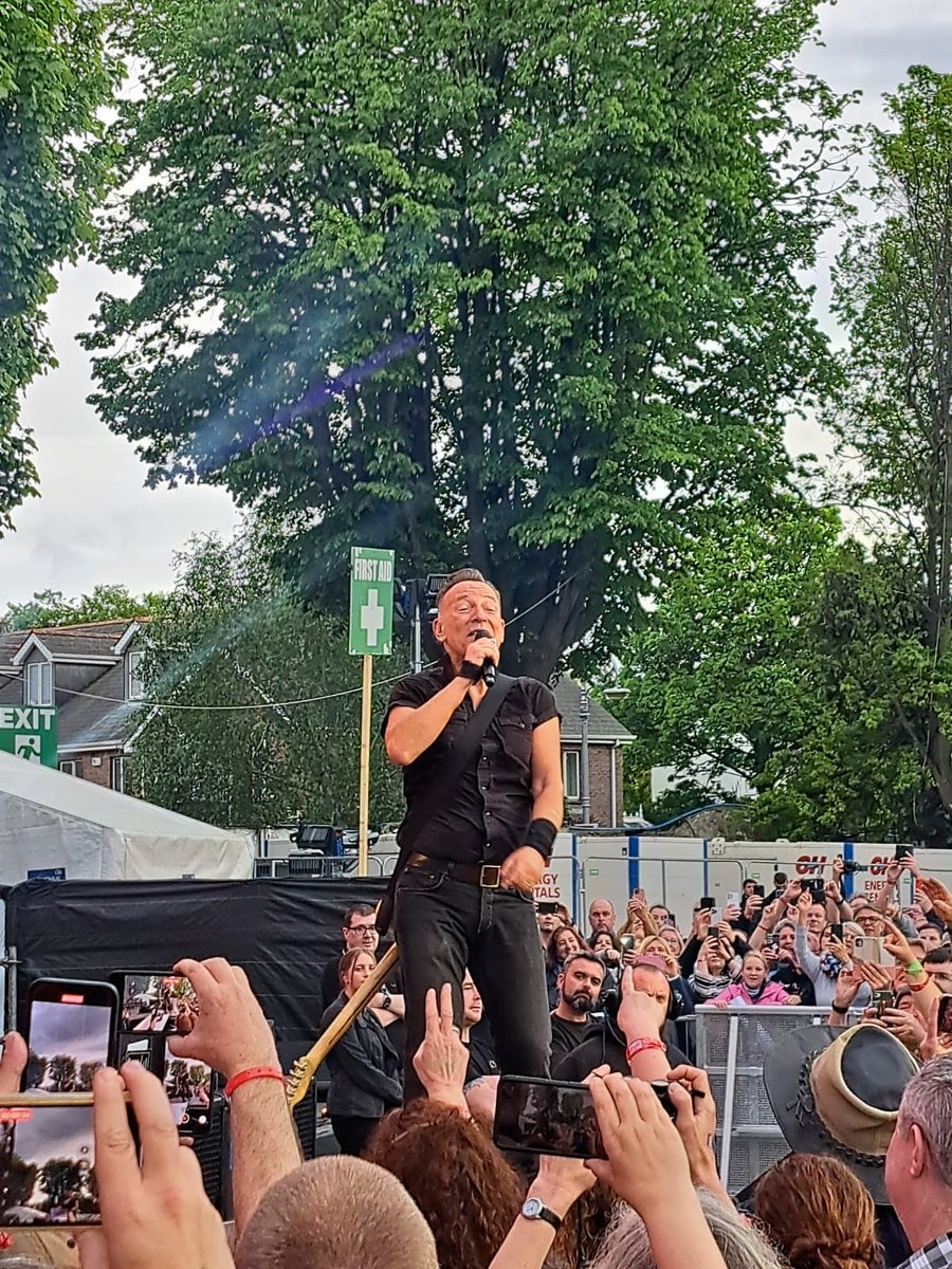 Bruce Springsteen European Tour on Twitter "Bruce Springsteen & the 