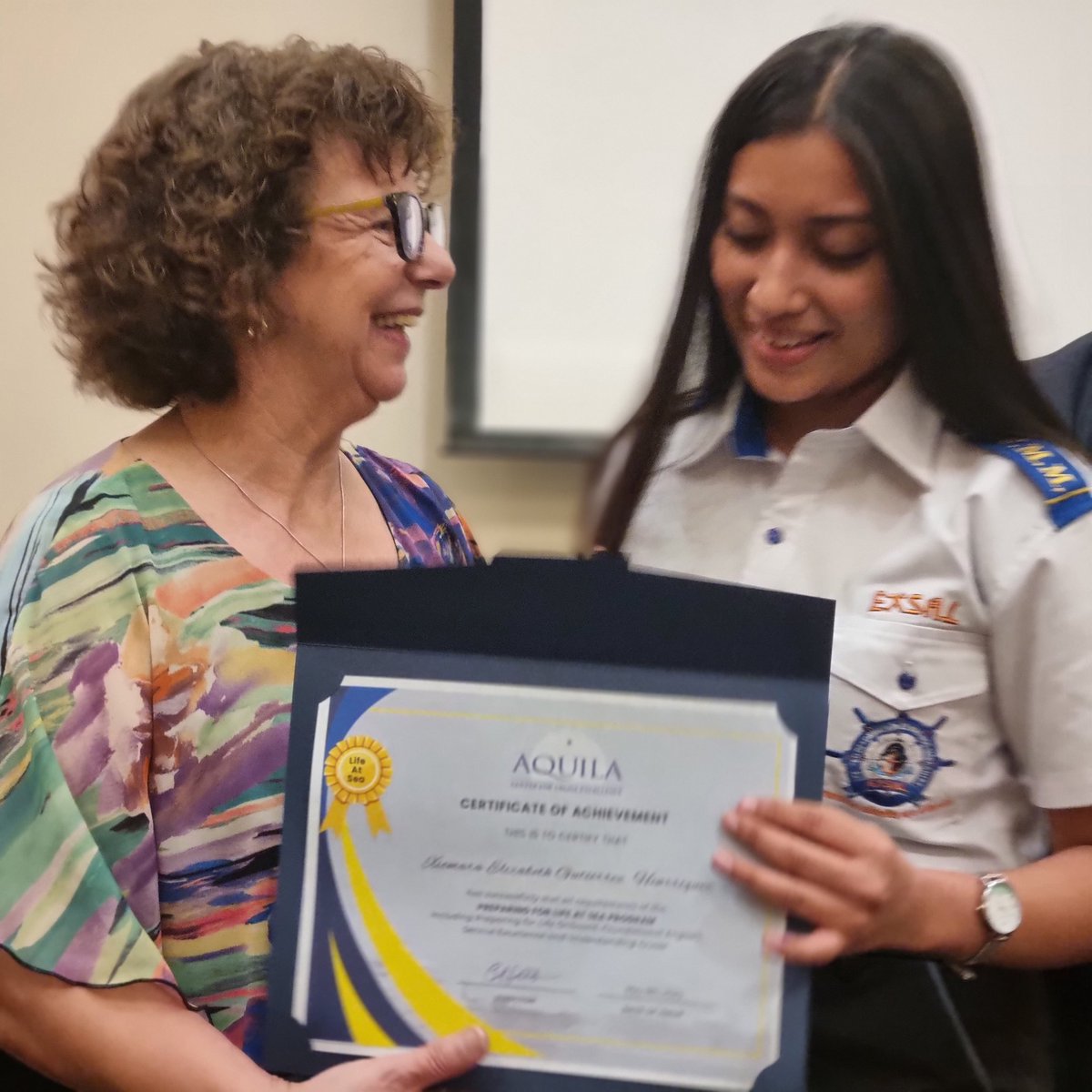 AMP El Salvador tweet media