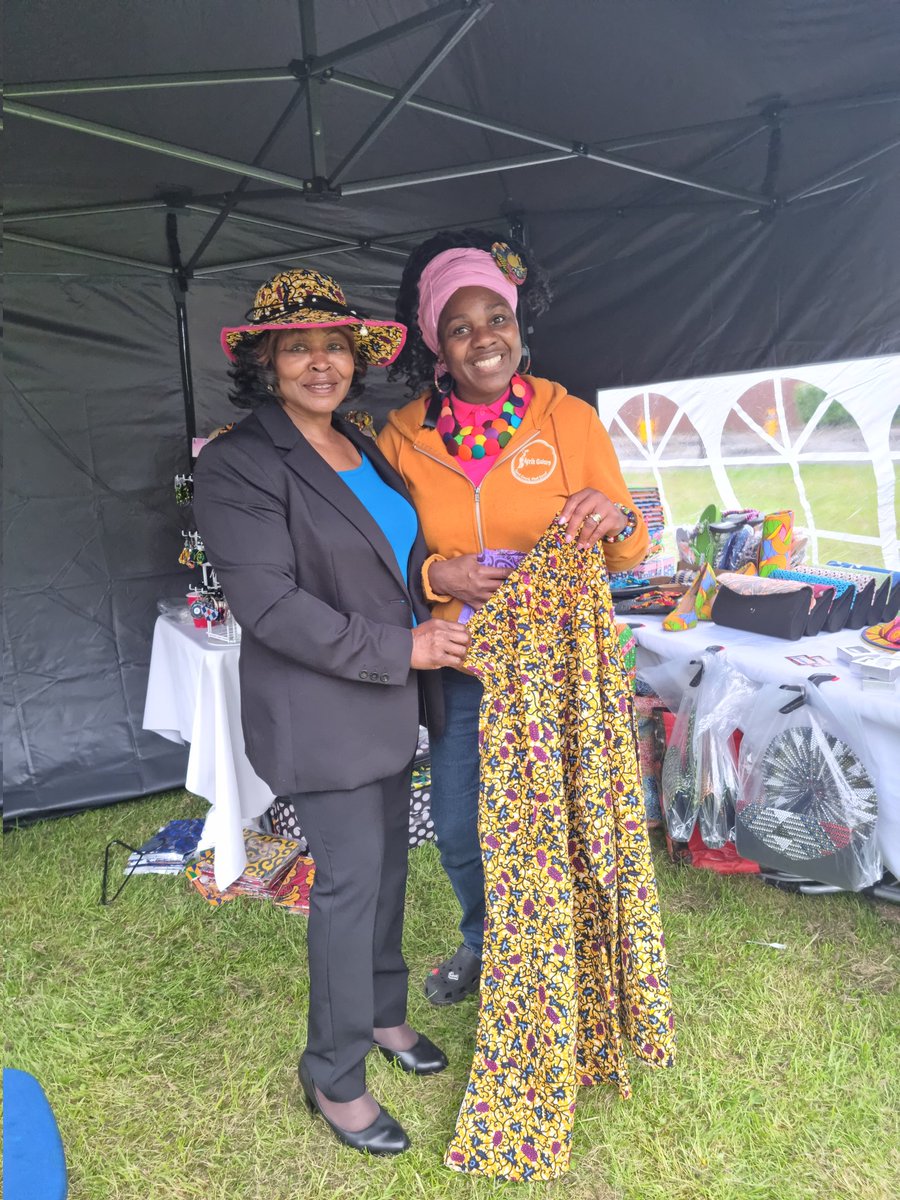 It was so nice to see so many people out enjoying themselves at Donnelly Green, Pollards Hill Coronation Party yesterday , Huge thanks to @MoatHouseSocial @Clarion_Group @Merton_Council @MayorOfMerton @DayspringChrch @LovePollards , for all their support.