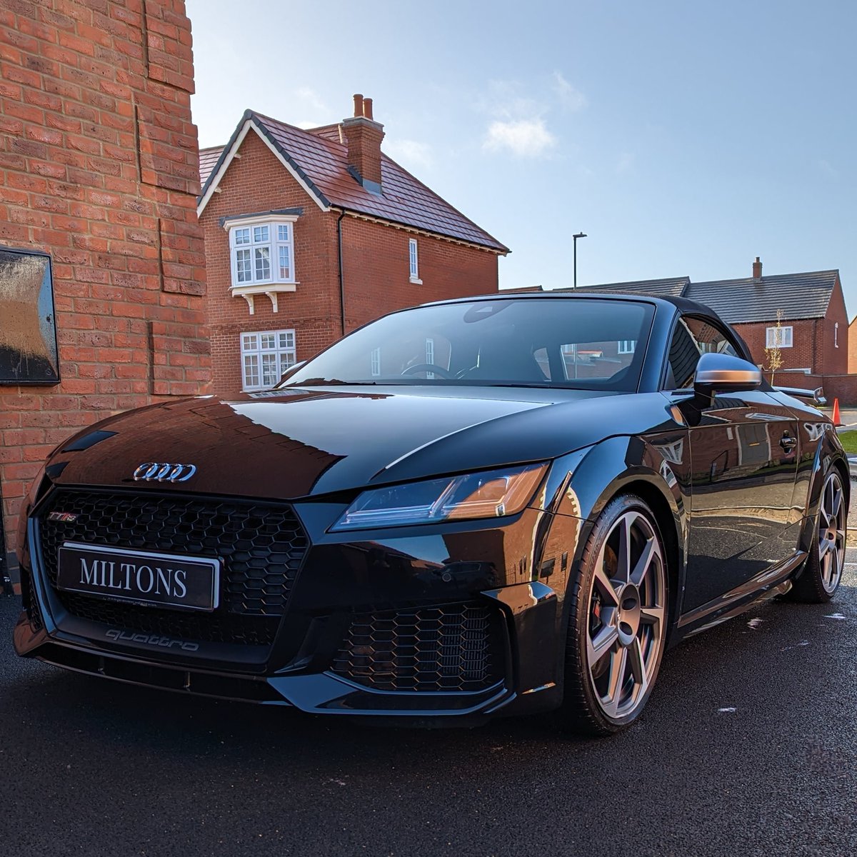 MiltonsMK's tweet photo. Audi TTRS Ceramic Coating Maintenance Valet 💧

Meticulously cared for 🖤

➡️ Miltons Detailing
📍 Milton Keynes
♾️ @infinity_wax Accredited
🌐 https://t.co/u7vT3buPdA

#cardetailing #audi #audittrs #ceramiccoating #miltonkeynes #cars #carvaletingmiltonkeynes #mk #carvalet https://t.co/hTQ0qRvYey