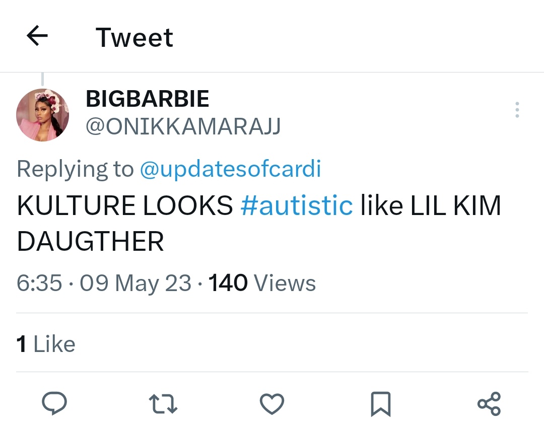 bardichives's tweet image. Bro yall are bringing her kids into this and when he claps back yall say she reaching...
Gurl u need to stop this stupidly.
@iamcardib come look at this bleached orangutan!
@ONIKKAMARAJJ your delusional 
#CardiB #getsomehelp
#fuckingcrazy