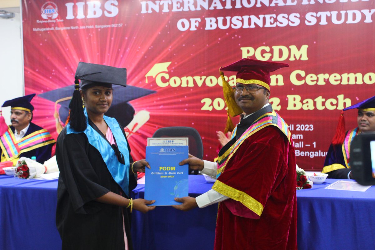 IIBS Annual Convocation Ceremony of 2020-22 Batch | MBA Courses in Bangalore

🔍 Learn more: bit.ly/3M4I7OR

#myiibs #iibscollege #mba #pgdm #management #bschools #convocation #graduation #birthday #anniversary #surprisedelivery #convo #chocolatebouquet #flowerbouquet