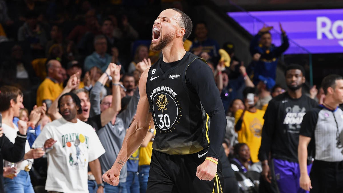 SwishUpdates's tweet image. Stephen Curry tonight:

31 PTS
10 REB
14 AST
3 steals

Can the Warriors come back?