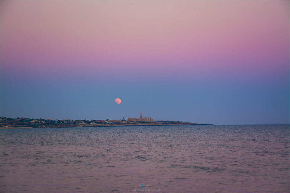 via NASA > the best thing about outer space is that goes great with #420 &amp; #Beer ;)