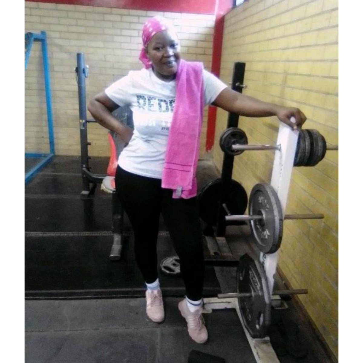 SeighQueenie's tweet image. Jogging everyday keeping healthy making time to play and run around with my baby girl
I also love carrying weights 💪 💯❤️‍🔥
#ActiveMom #MothersDay #TSbyTotalsports