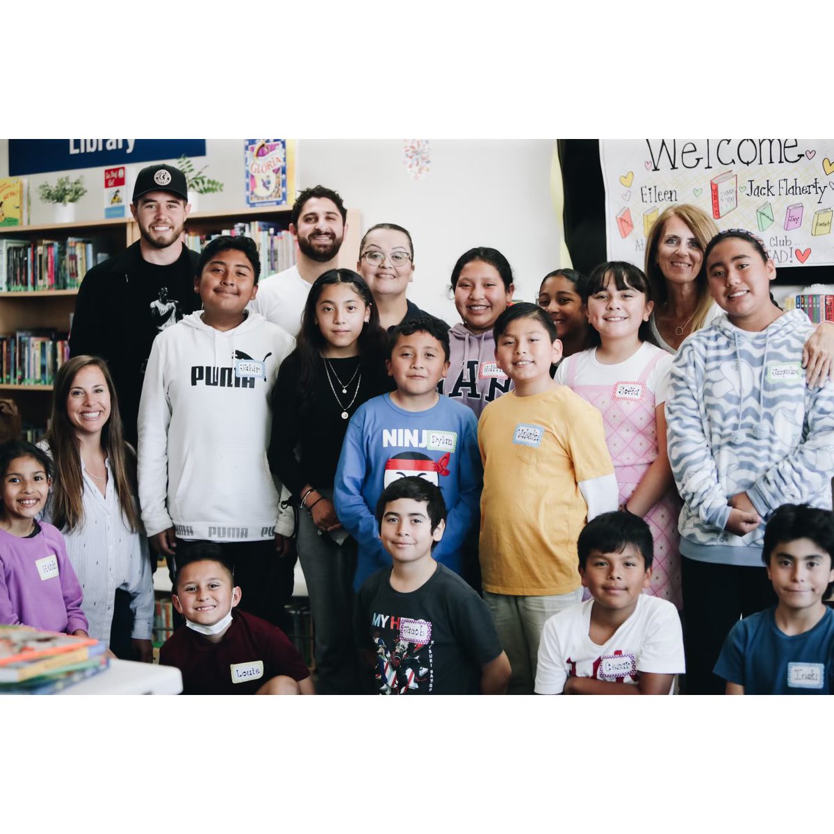 JackandGradyMom's tweet photo. This summer, in partnership w/local @BGCA_Clubs, our family launched an initiative focusing on child enrichment through literacy, arts &amp; sports.  “Reading is like ☀️”  

📸 @emmagsharon 
💗 @variety_club &amp; @bgcstl 
📚 @octaviabooks &amp; @eyeseeme 

STL &amp; LA🙌 BOS &amp; NY-u r on the ⏰ https://t.co/Kb9Gaj5pZu