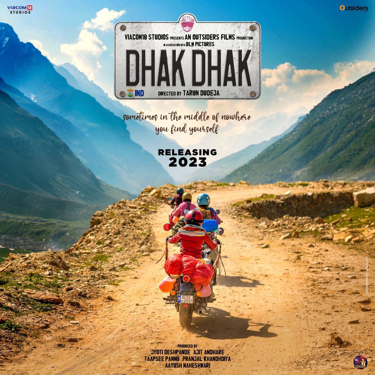 4 women. 4 bikes. 1 epic journey. ❤️ #DhakDhak releasing 2023.
#RatnaPathakShah @deespeak @fattysanashaikh @sanjanasanghi96 @taapsee #JyotiDeshpande @AndhareAjit @pranjalnk @Aayush_BLM @DudejaSahaab @parijatjoshi @viacom18studios #OutsidersFilms @BLM_Pictures