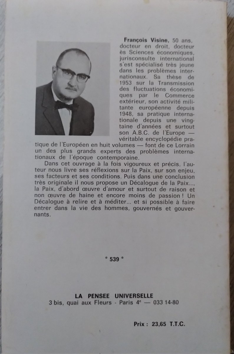 AudeVisine's tweet photo. #9mai #journeedelEurope
Occasion de penser au grand-oncle #FrançoisVisine, fondateur du #mériteeuropéen aujourd'hui présidé par @Xavier_Bettel.
Son livre #Delapaix est un écho parfait aux commémorations d'hier. https://t.co/7hBVPrGzj5