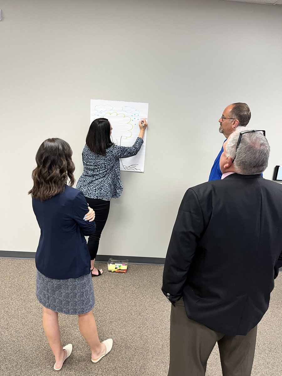 Dianah Steinbrink tweet media