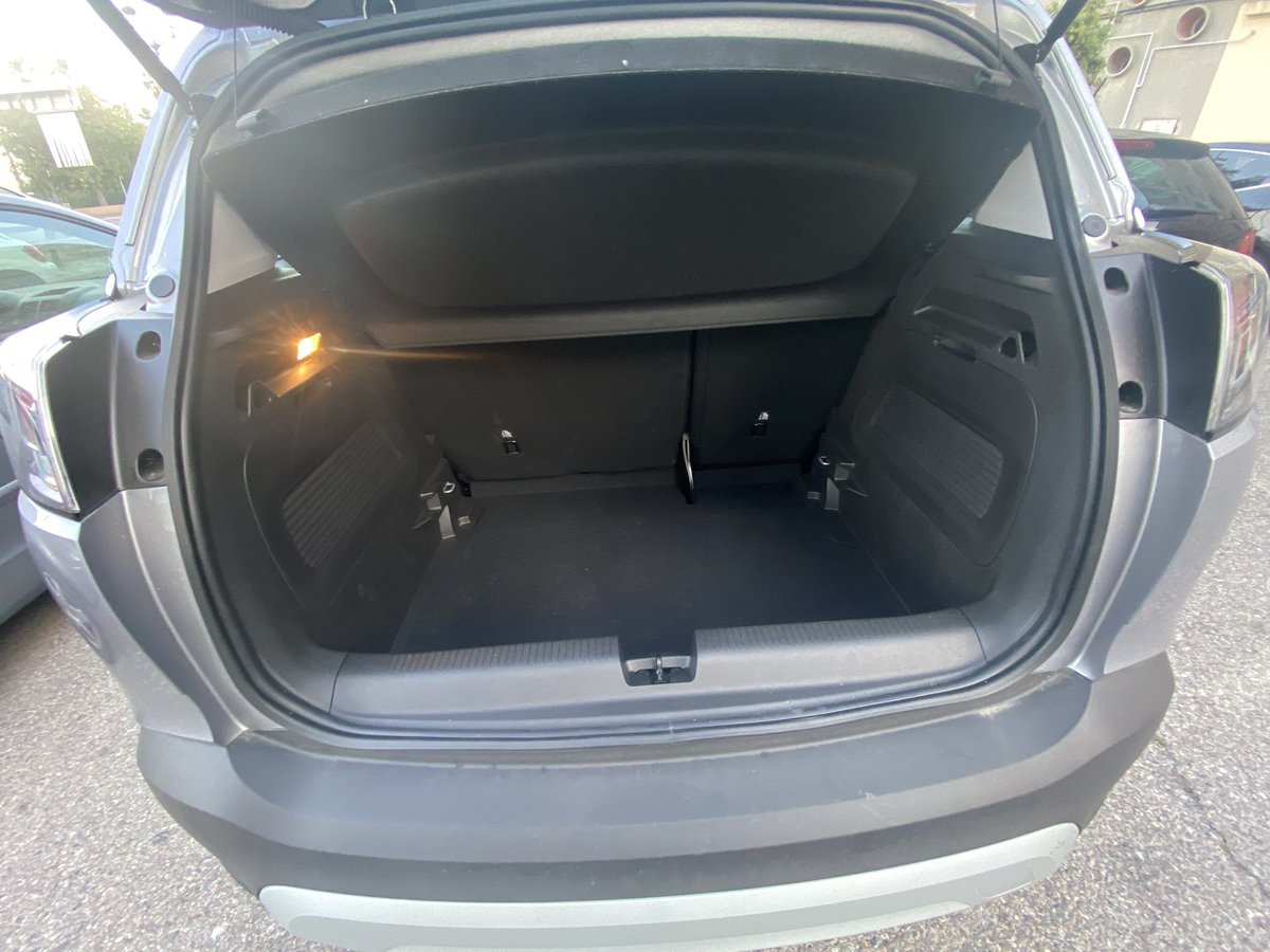 CDefimmo's tweet image. Notre familiale du moment …spacieuse,malléable et dynamique…on l adore 🥰 idéale pour les familles , les  grands (1,80) ,elles s adapte vraiment à tous…..on peut même rentrer dans le coffre 🤣🤣🤣🤣