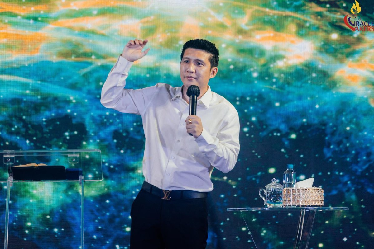 JoshuaAye2's tweet photo. Miracle Makers Church  
Sunday Worship Celebration  
 [ 7 May 2023 ]
📍လိပ်စာ - ၅၂၀(A)၊ ကမ္ဘာအေးဘုရားလမ်း၊ ကိုယ့်မင်းကိုယ်ချင်းရပ်ကွက်၊ ဗဟန်းမြို့နယ်၊ ��န်ကုန်မြို့။ https://t.co/cLGelBG9MD