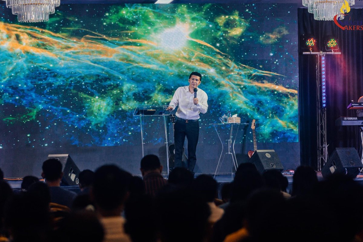 JoshuaAye2's tweet photo. Miracle Makers Church  
Sunday Worship Celebration  
 [ 7 May 2023 ]
📍လိပ်စာ - ၅၂၀(A)၊ ကမ္ဘာအေးဘုရားလမ်း၊ ကိုယ့်မင်းကိုယ်ချင်းရပ်ကွက်၊ ဗဟန်းမြို့နယ်၊ ��န်ကုန်မြို့။ https://t.co/cLGelBG9MD