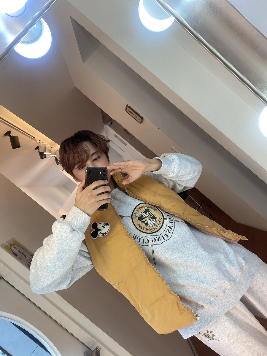 [#리에] ❤❤❤❤

#OnlyOneOf #온리원오브