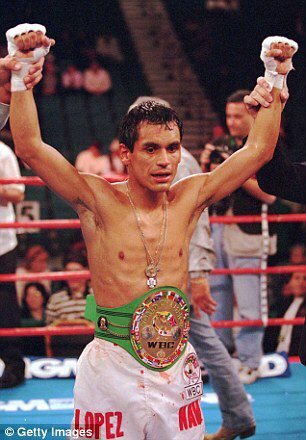 ManuelAYbarra's tweet photo. @trboxing This is my guy. JCC is on another level, but this is MY favorite boxer from Mexico. #Finito https://t.co/MQCSFSJlwi