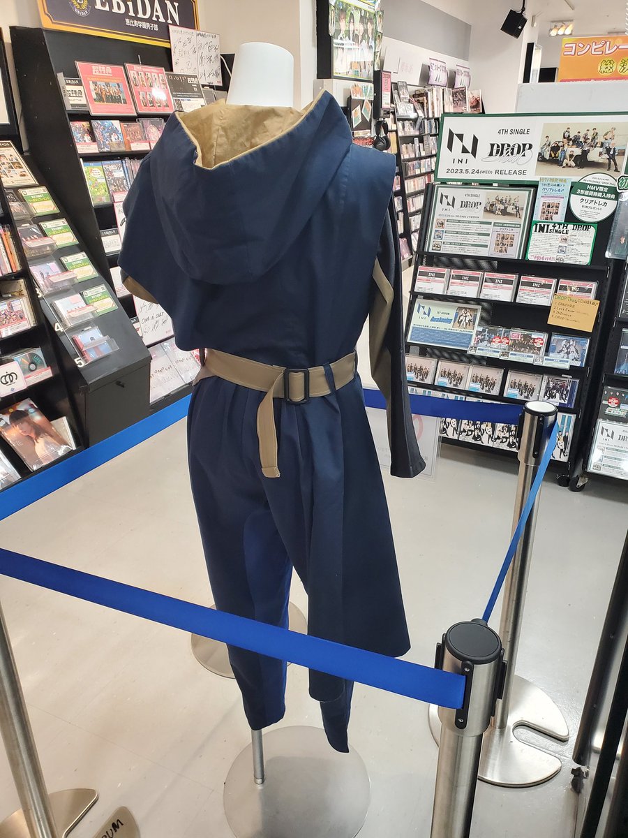 HxRxMxC0303's tweet photo. GTTB ヤママチミキちゃん衣装拝めた!
今日はもう満足です🔥
#GANGPARADE
#ギャンパレ
#遊び人
#GOTOTHEBEDS
#GTTB
#SLEEPER
#WACK
#ヤママチミキ
#HMV札幌ステラプレイス https://t.co/IxoJZDyVv7