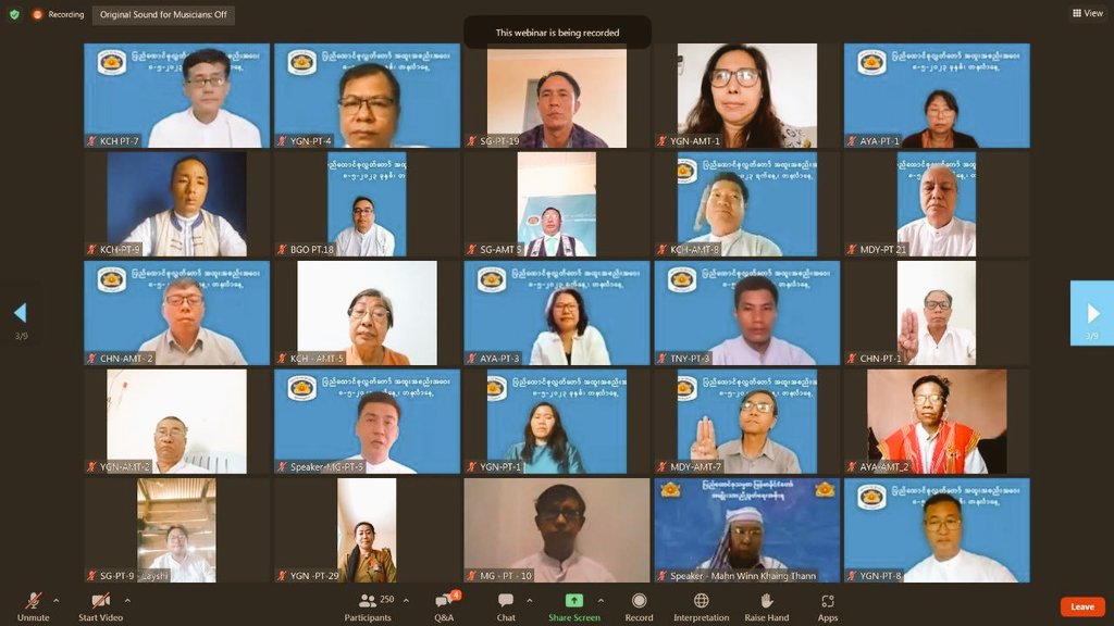 CRPHinMyanmar's tweet image. The Special Session of the Myanmar&apos;s Union Parliament was convened virtually and the resolution 👇 adopted by consensus. Acting President @DuwaLashiLa
and Prie Minister @MahnWinnKhine delivered opening speeches.

Resolution ➡️ crphmyanmar.org/publications/r…
