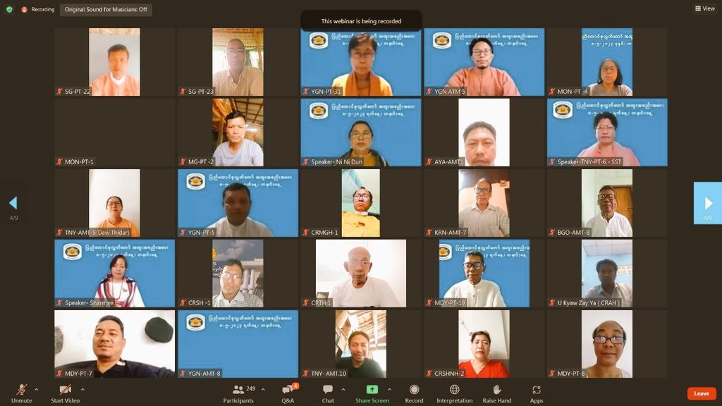 CRPHinMyanmar's tweet image. The Special Session of the Myanmar&apos;s Union Parliament was convened virtually and the resolution 👇 adopted by consensus. Acting President @DuwaLashiLa
and Prie Minister @MahnWinnKhine delivered opening speeches.

Resolution ➡️ crphmyanmar.org/publications/r…