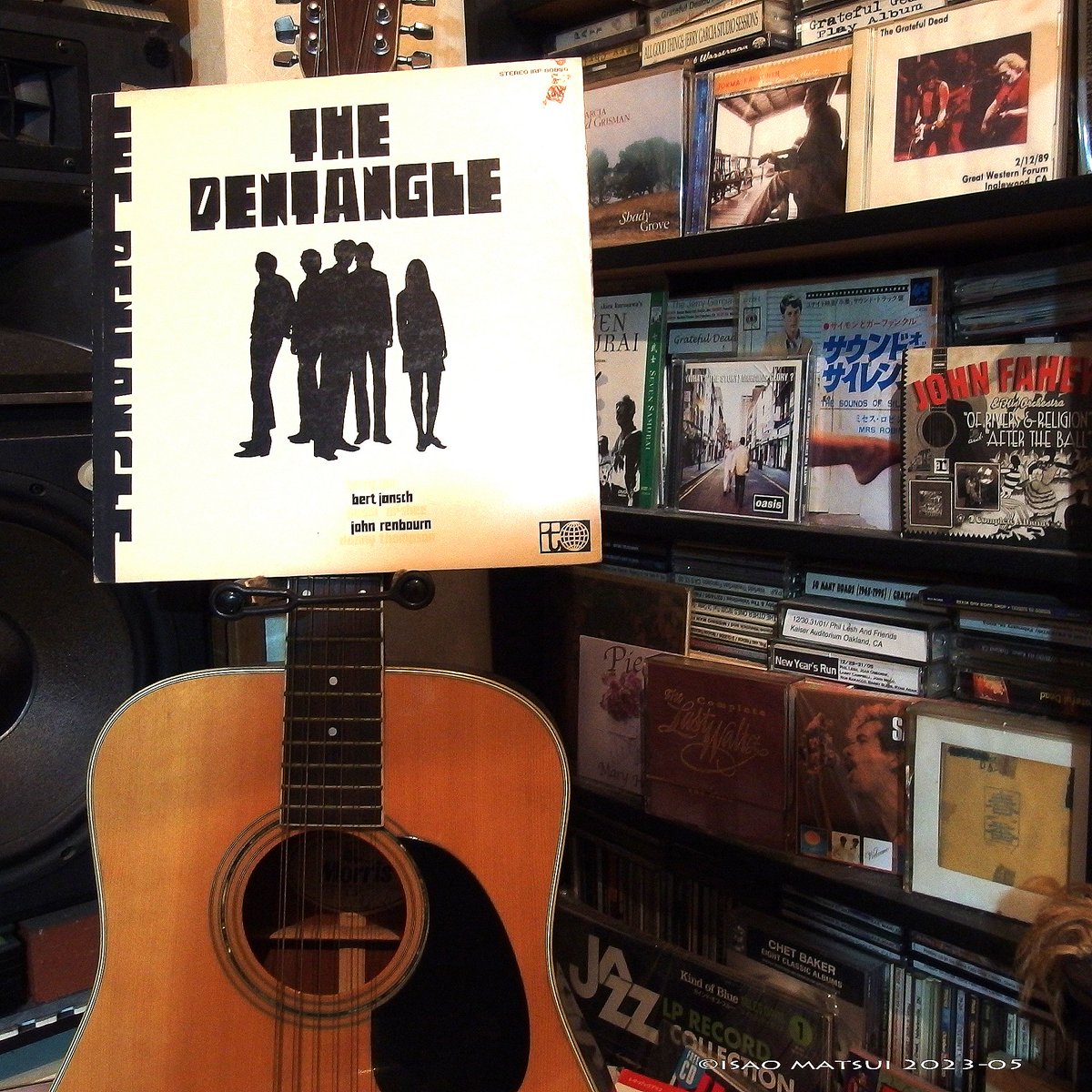 130matsui's tweet image. The Pentangle -The Pentangle (1968)
ペンタングルの1st。日本での発売は1969年。これを教えてもらったのは、当時このバンドにインスパイアーされたグループ「愚」（Vo:金延幸子）をやっていた故中川イサトさん。ブリティッシュ・フォークを聴きまくるきっかけになった1枚。
#ThePentangle