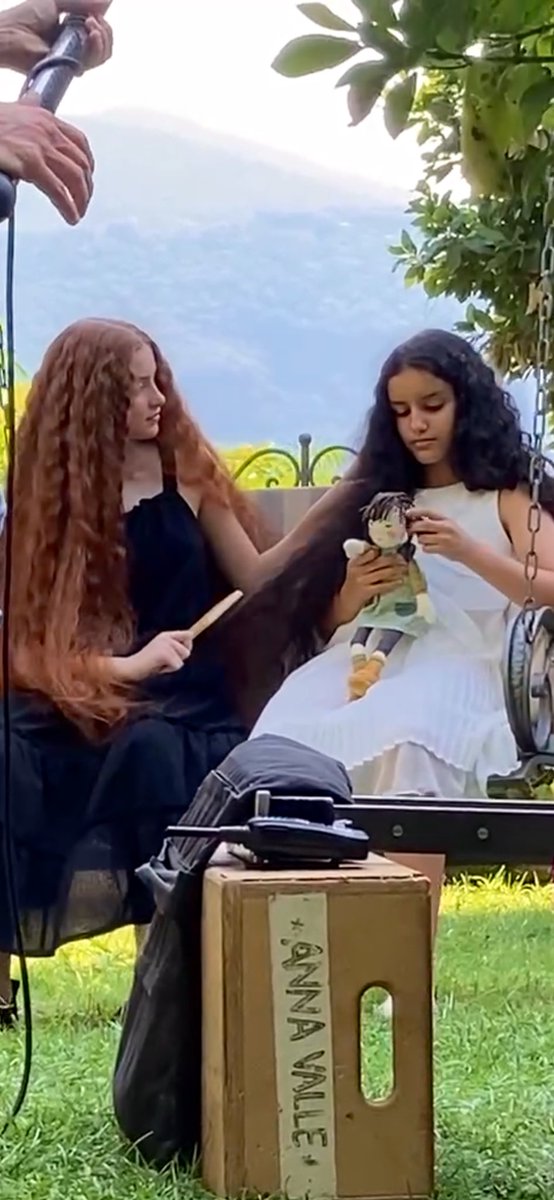 ElisabettaChej's tweet photo. #LuceDeiTuoiOcchi2 Mercoledì 10 Maggio la Quinta puntata #annavalle #giuseppezeno #mariamouadadi #Mediaset #infinity https://t.co/y7gk8tbf9X
