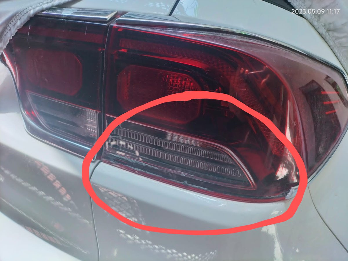 <a href="/KiaInd/">Kia India</a> This is the quality of chrome installed by #balajikia #Lucknow on our #kiasonet back light.  This is not expected from big brand like #KIA.
 Can we a have some action on this on priority ? #support