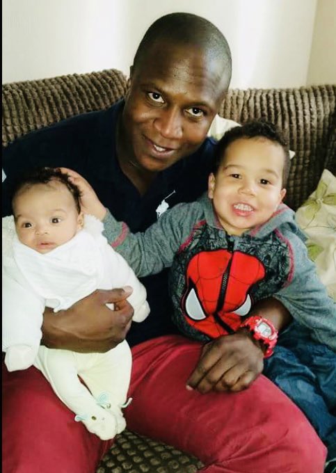 AamerAnwar's tweet photo. 8yrs, one week since #ShekuBayoh died in police custody 🏴󠁧󠁢󠁳󠁣󠁴󠁿 in all that time his family believe there have been many attempts to smear &amp; stereotype Sheku in his death, in order to negate his right to life, today the Public Inquiry resumes on “the cause of death” https://t.co/APtz2MiQg0